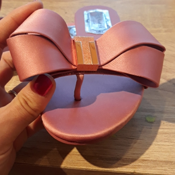 Ted baker pink satin bow slipper - Picture 3 of 8